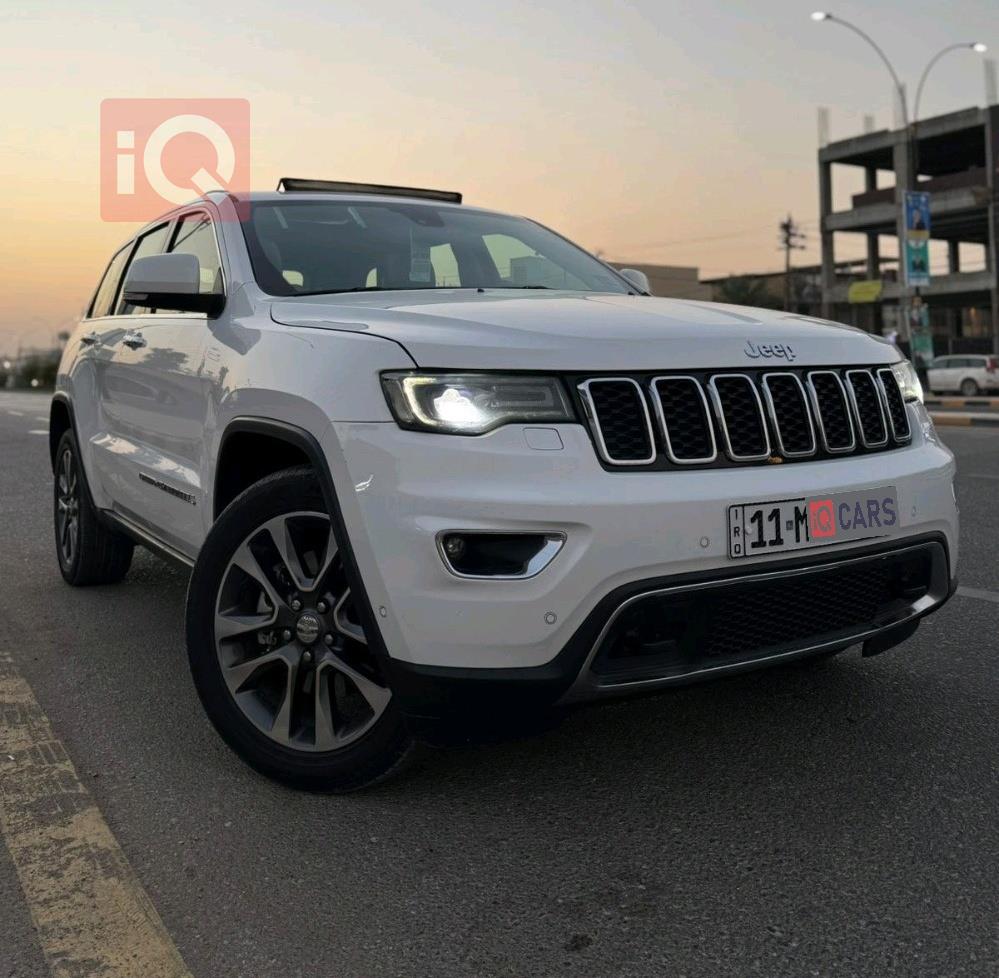 جیپ گراند شیرۆکی